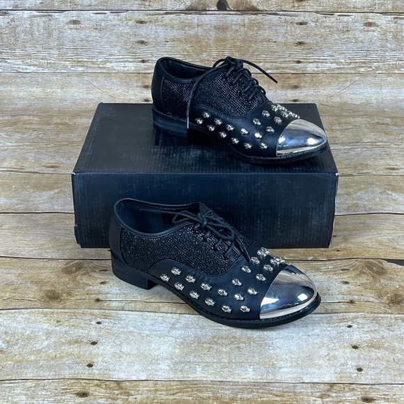 Iron Fist Skull Addiction Oxford Vegan Shoes - Picture 6 of 6